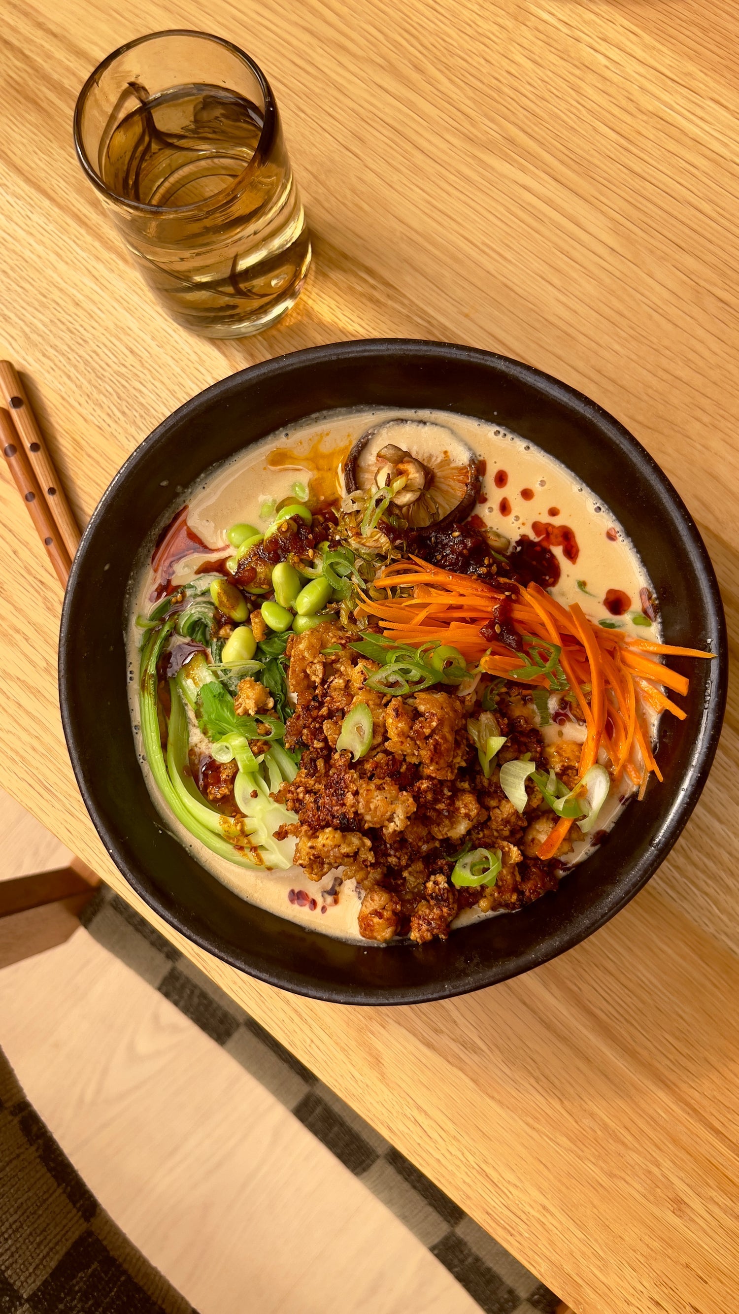 Tomato and Peaches Salad w/ Crispy Quinoa & Lemony Ricotta – Eden Eats