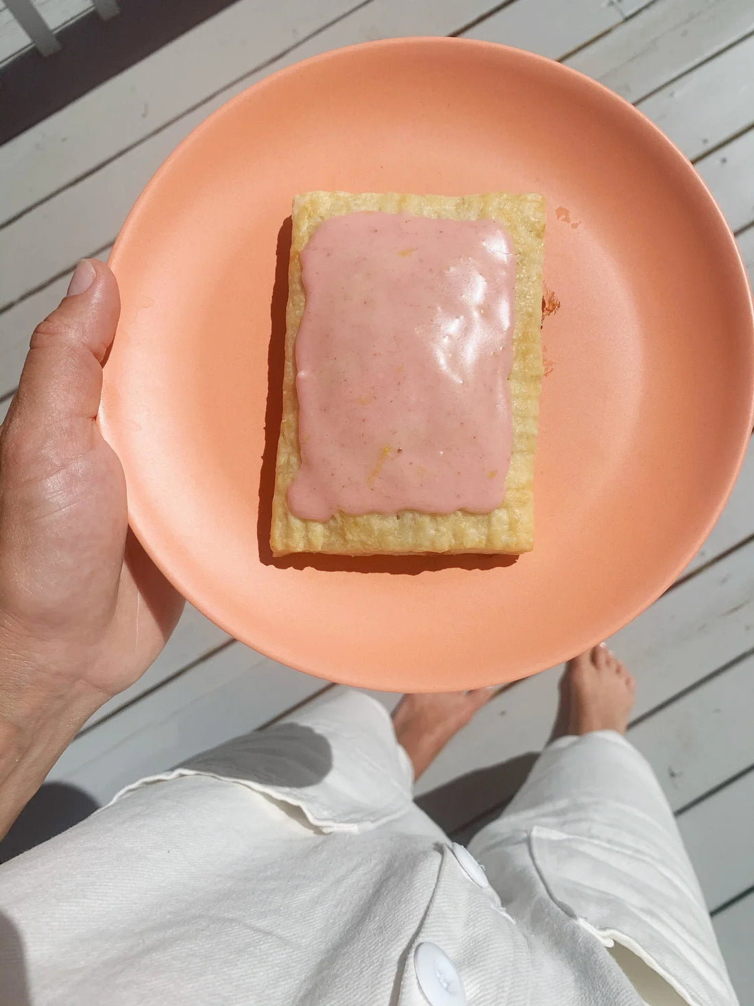 Strawberry pop tarts